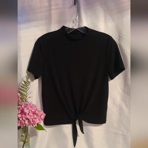 Dynamite Crop Top with Tie - size  M